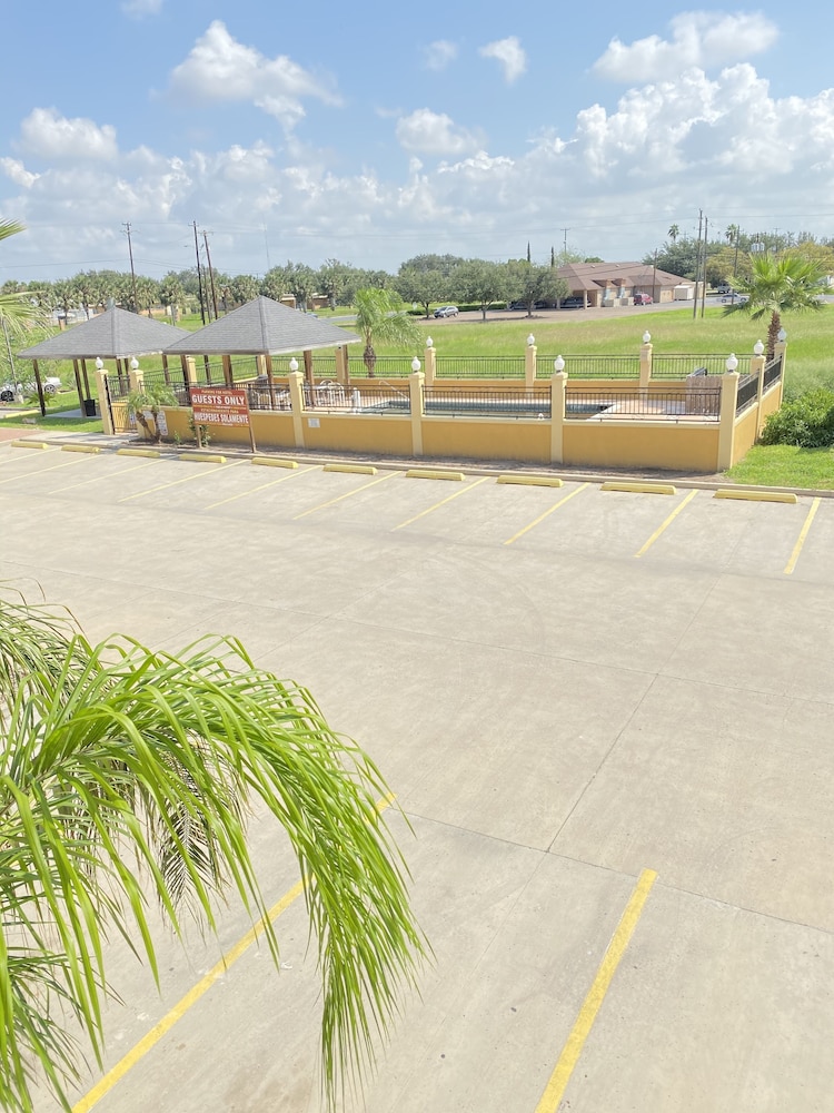 Weslaco Inn by Capital O Near Mercedes - photo 40