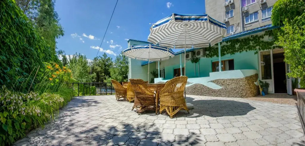 Sunrise Hotel - last minute hotel in Alushta