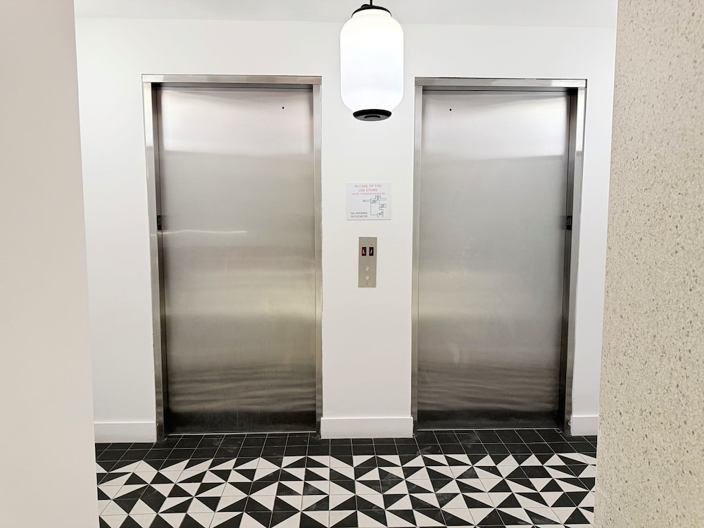 Nova Hotel Brooklyn - photo 36