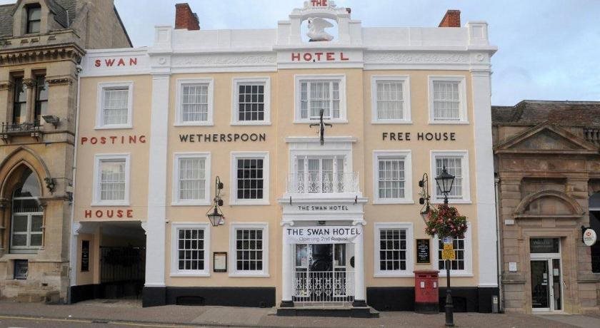 The Swan Hotel Wetherspoon — Leighton Buzzard