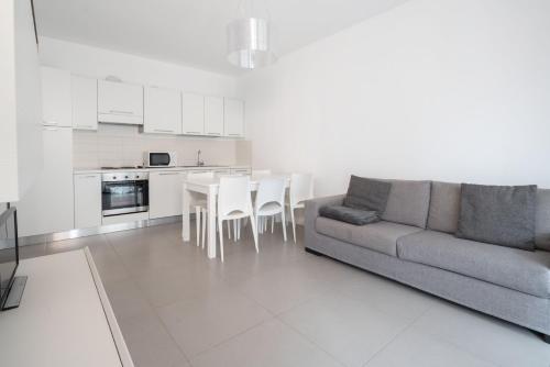 Finisterrae 2 Immobiliare Living — 4-Star Luxury Hotel in Lido Di Jesolo, Italy