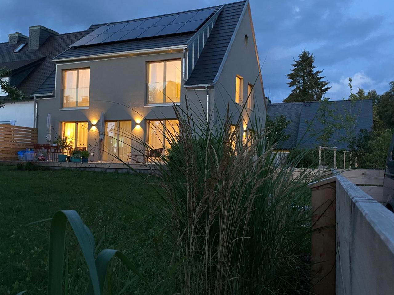Das Lavendelhaus Weißenstadt Unser modernes und gemütliches Ferienhaus im Fichtelgebirge — hotel in Weissenstadt