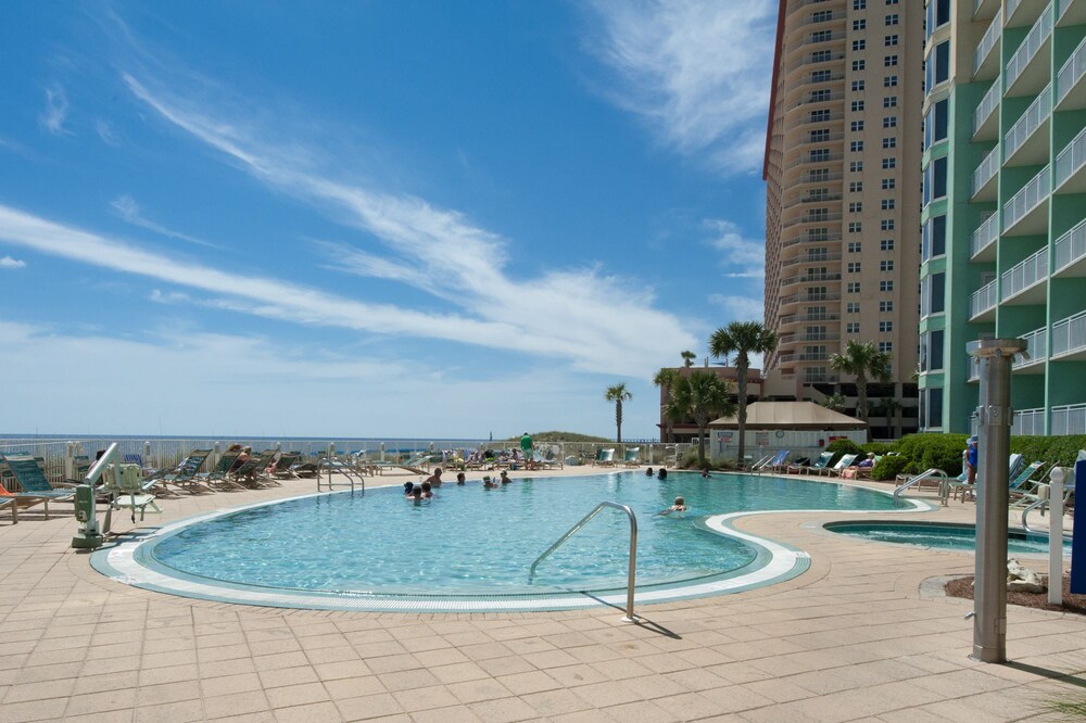 Emerald Beach Resort 1430 Two Bedroom Condo - photo 30