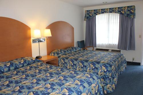 Economy Inn Watsonville - photo 9