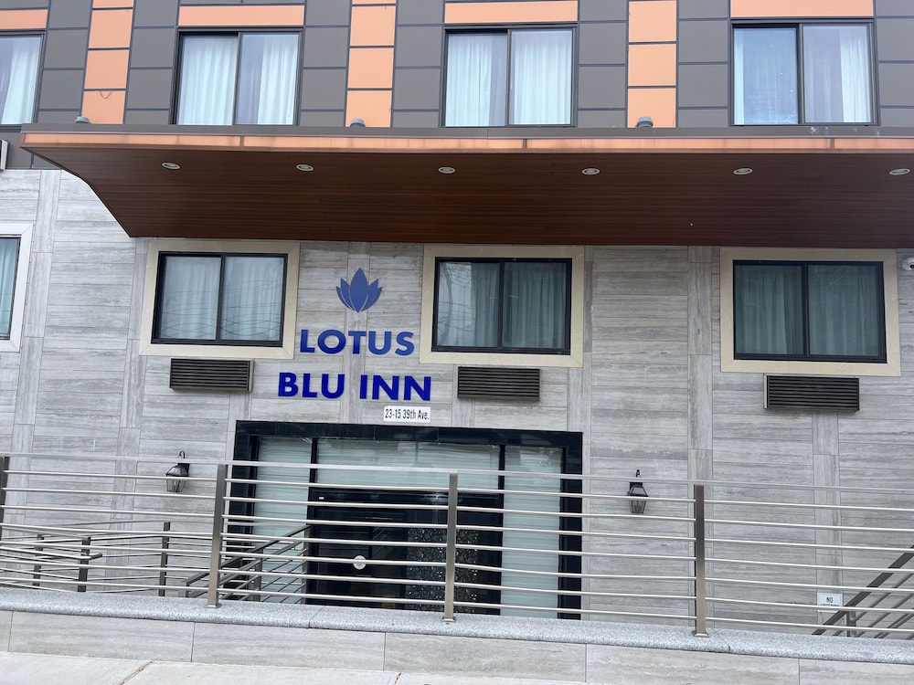 Lotus BLU Inn & Suites - photo 59