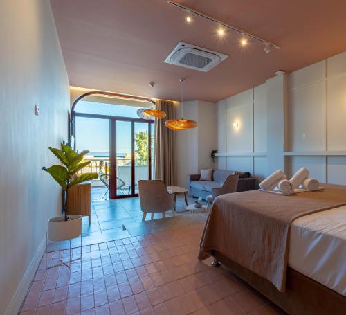 Leisure Escape with a Sea View by Salt Apartments — 4-Star Luxury Hotel in Volos, Greece