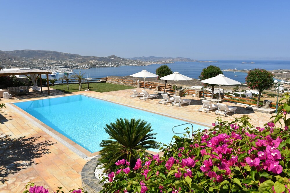 Althea Villas — 4-Star Luxury Hotel in Paros, Greece