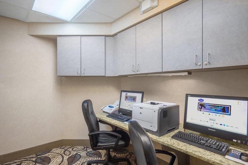 Hampton Inn Maysville - photo 22