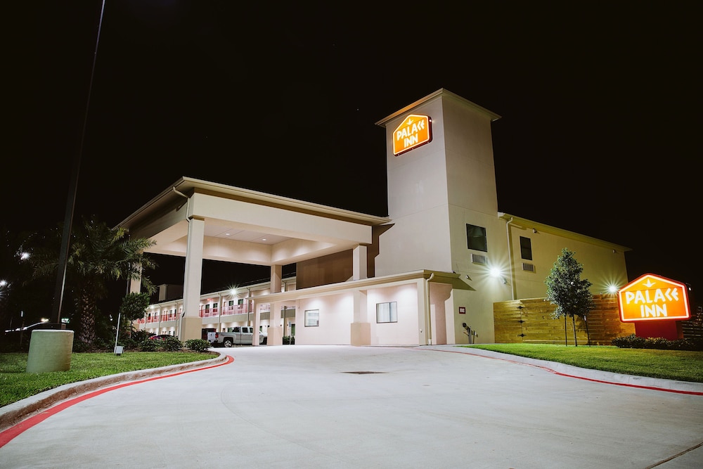 Palace Inn 290 & Jones Rd - photo 36