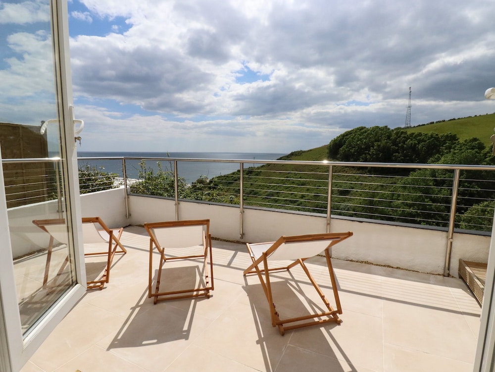 Ocean View - last minute hotel in Torpoint