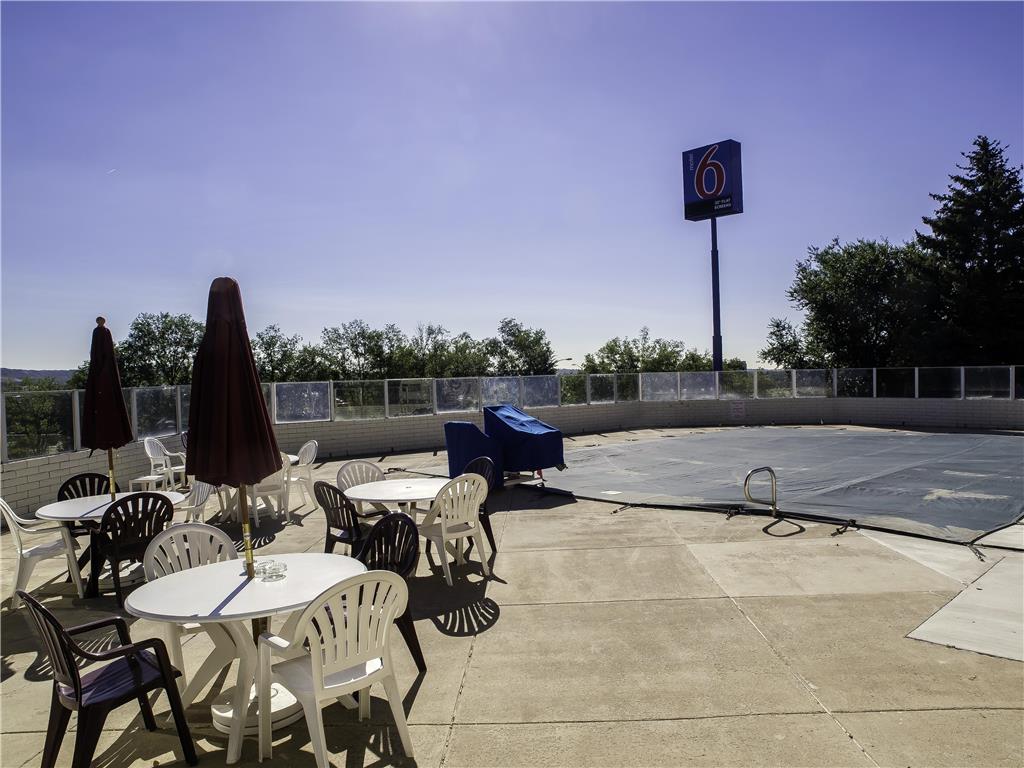 Motel6 Colorado Springs CO South Metro Area - photo 20