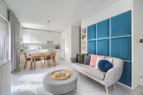 Warta River Comfort Apartment by BookingHost — 4-Star Luxury Hotel in Poznan, Poland