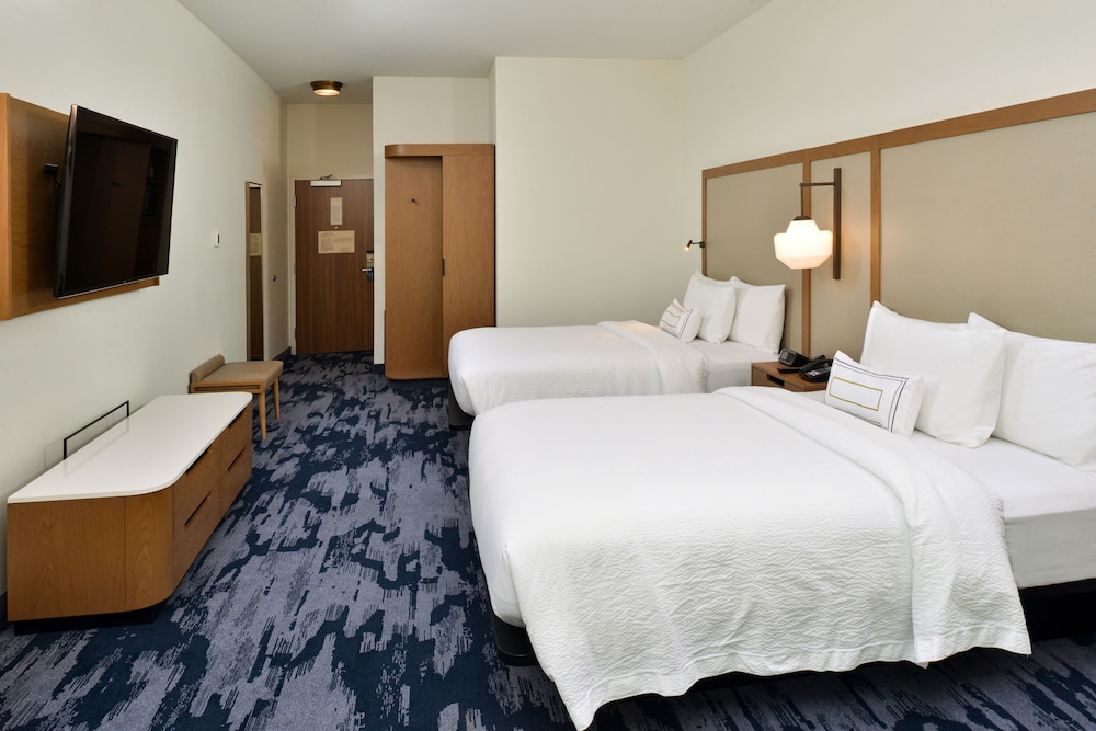 Fairfield Inn & Suites by Marriott Charlotte University Research Park - photo 7