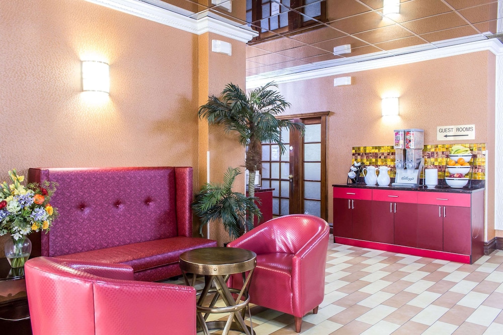 Rodeway Inn Capri - photo 17