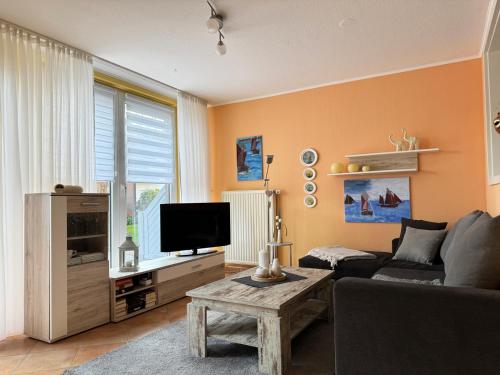 Birkenstraße 11a Wohnung 2 Lütte Uttied — 4-Star Luxury Hotel in Zingst, Germany
