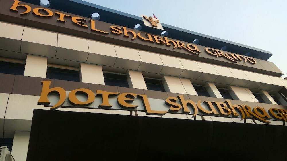 Hotel Shubhra Grand — hotel in Ghazipur