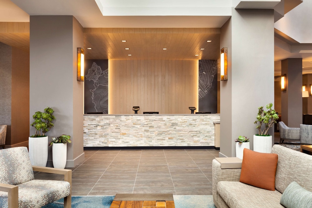 Embassy Suites by Hilton Monterey Bay Seaside - photo 12