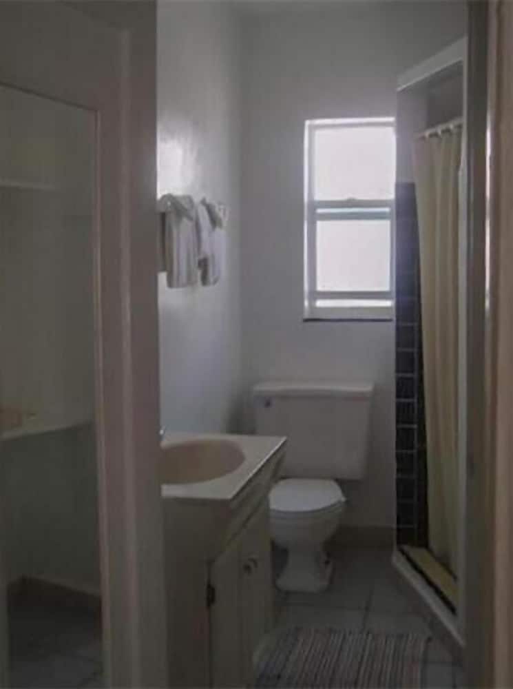 Richard's Motel Extended Stay - photo 87