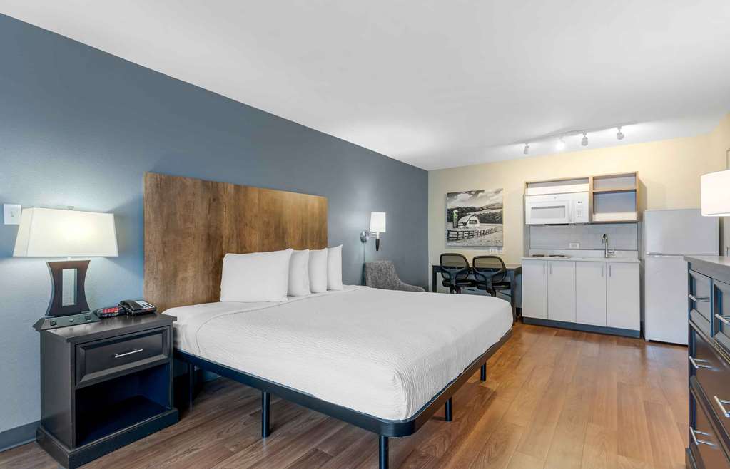 Extended Stay America Suites San Francisco San Mateo SFO - photo 24