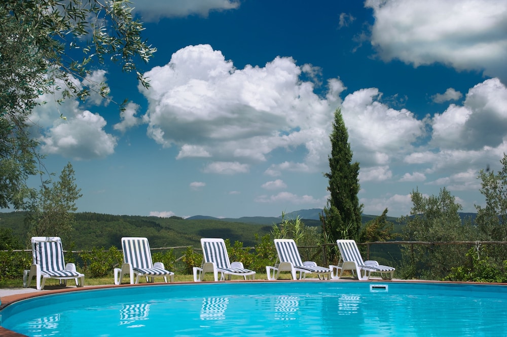 Hotel Girifalco Nature & Relax in Massa Marittima, Italy