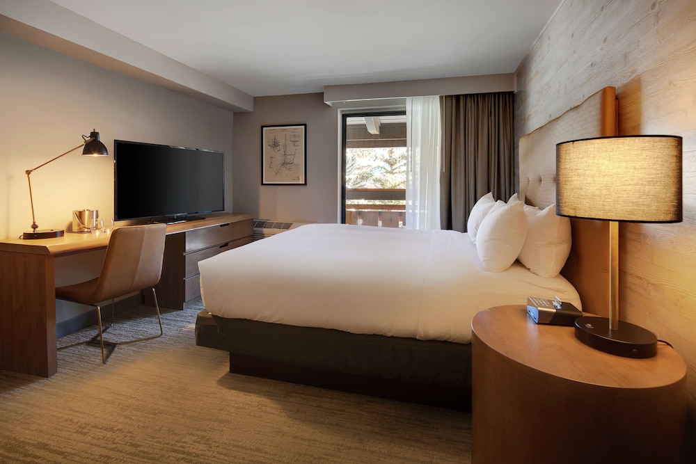 Highline Vail a DoubleTree by Hilton - photo 12