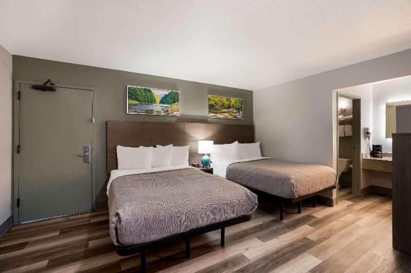 Quality Inn Elk Grove Sacramento - photo 23