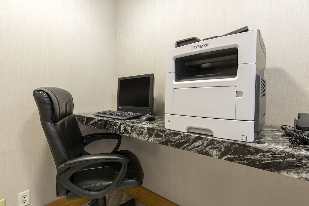 Greenstay Hotel & Suites - photo 51