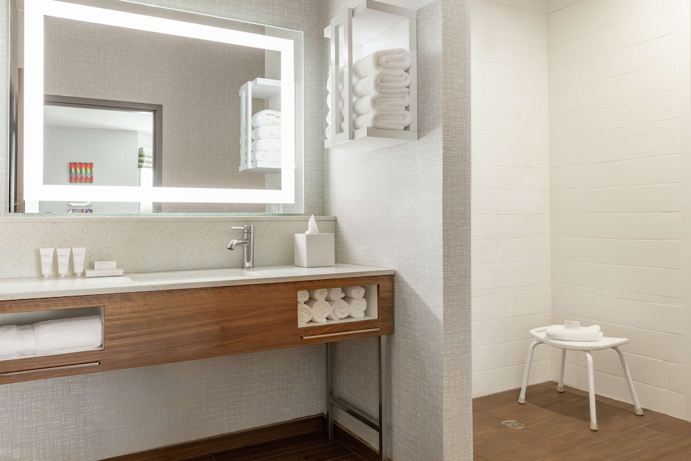 Hampton Inn & Suites Houston Cypress Station - photo 29