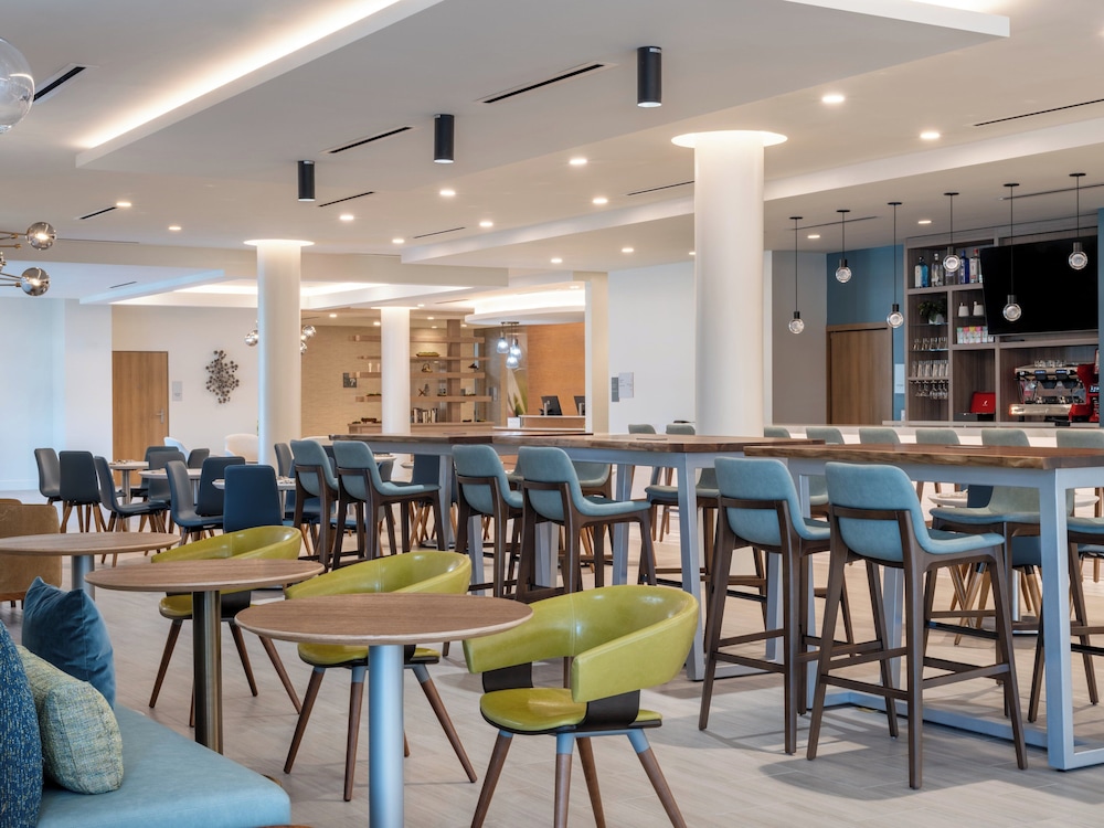 Even Hotel Miami Doral Area By Ihg - photo 42