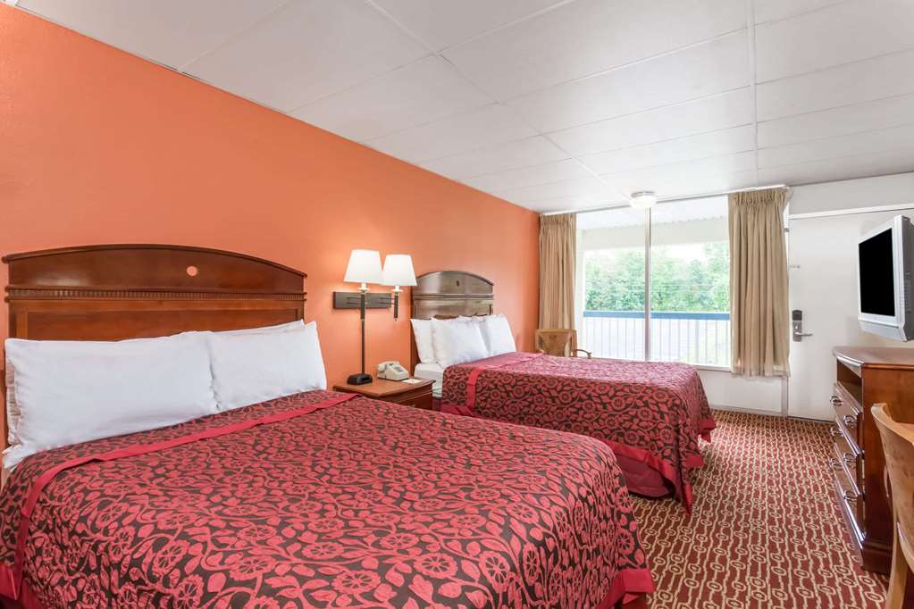Days Inn by Wyndham Fredericksburg North - photo 18