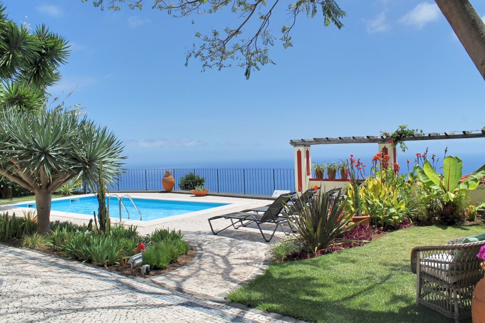 OurMadeira Quinta D'Alegria — 4-Star Luxury Hotel in Funchal, Portugal