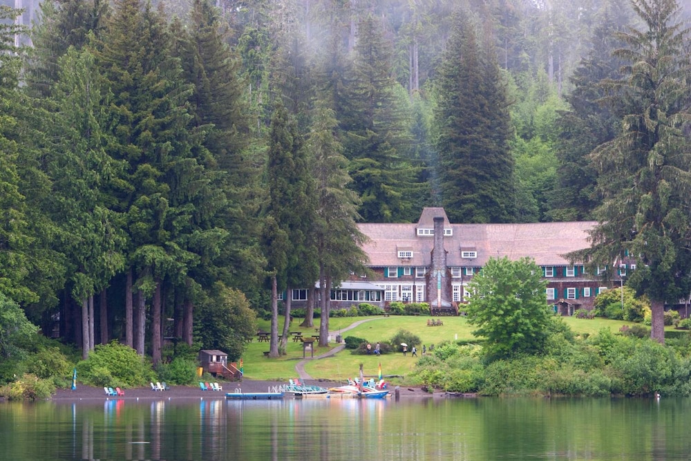 Lake Quinault Lodge - featured photo