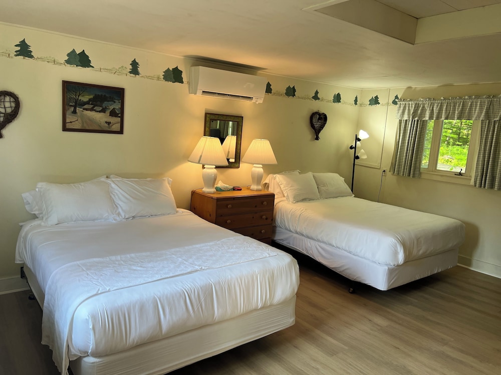 The High Tide Inn - photo 64