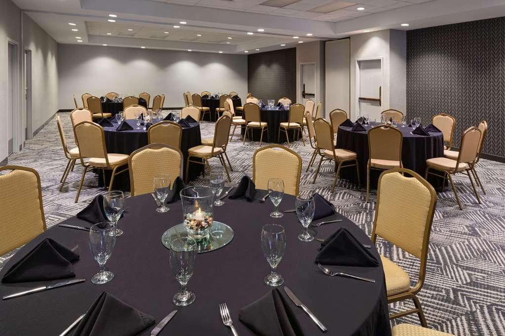 Radisson Hotel Nashville Airport - photo 13
