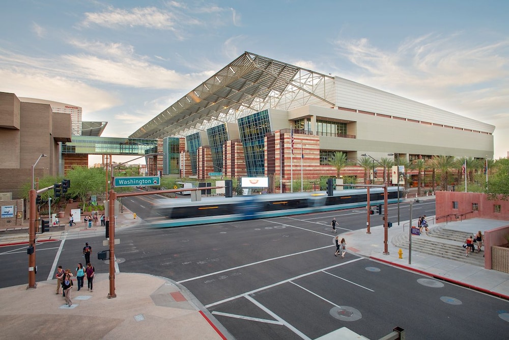 DoubleTree Suites by Hilton Phoenix - photo 75