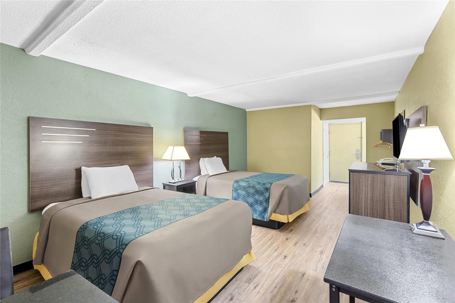 Rodeway Inn Stone Mountain - photo 23