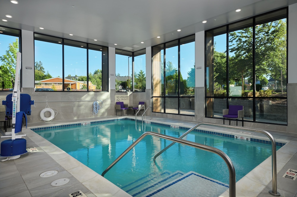 Hampton Inn Sherwood Portland - photo 20