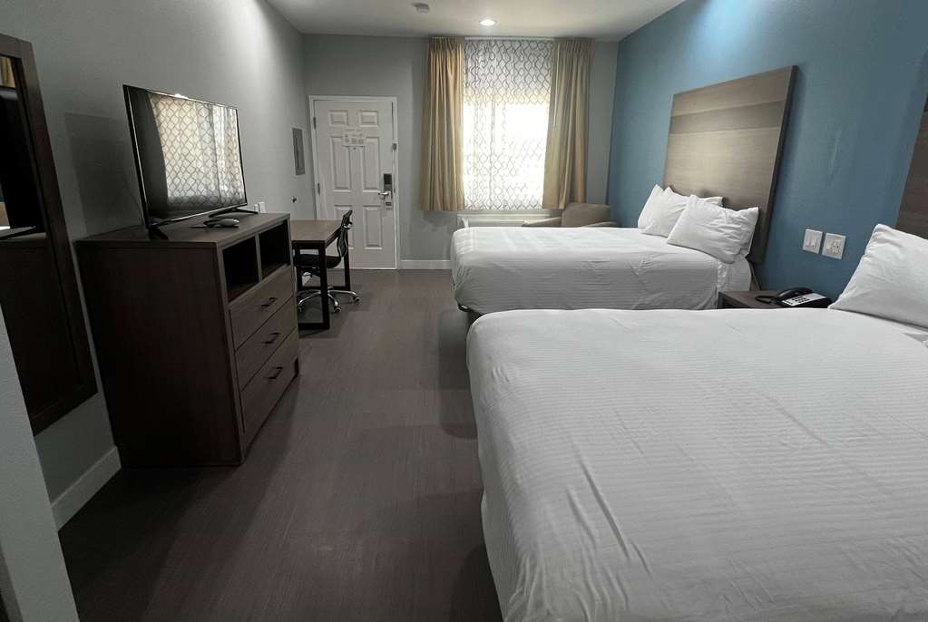 Baymont by Wyndham Freeport Texas - photo 32