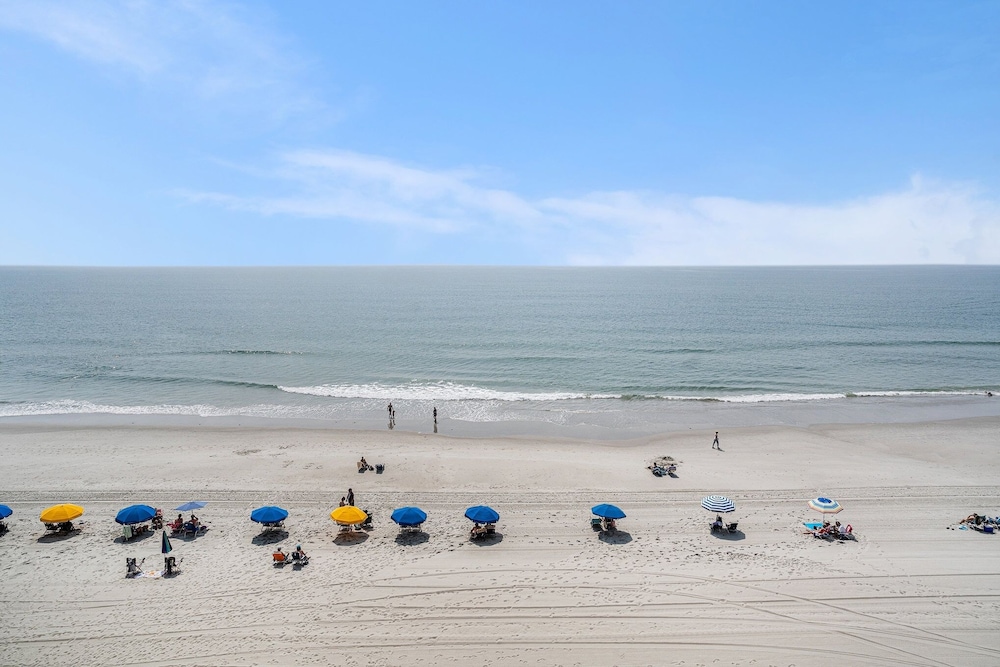 0511 Waters Edge Resort 2 Bedroom Condo by RedAwning - photo 34