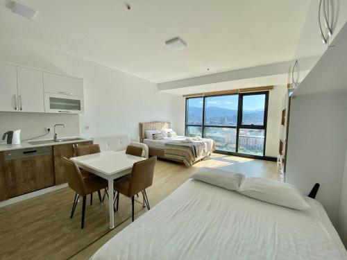 Apartments with sea and mountain views Portа Batumi Tower