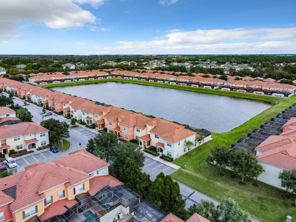 Paradise Palms Resort Just Minutes From Disney - photo 43