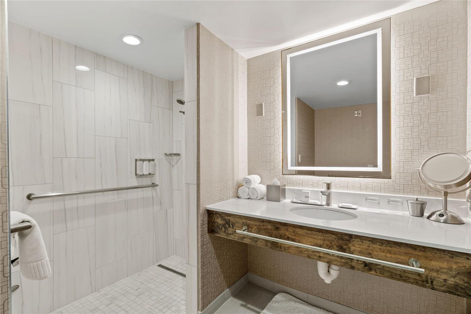 Horseshoe Bay Resort - photo 154