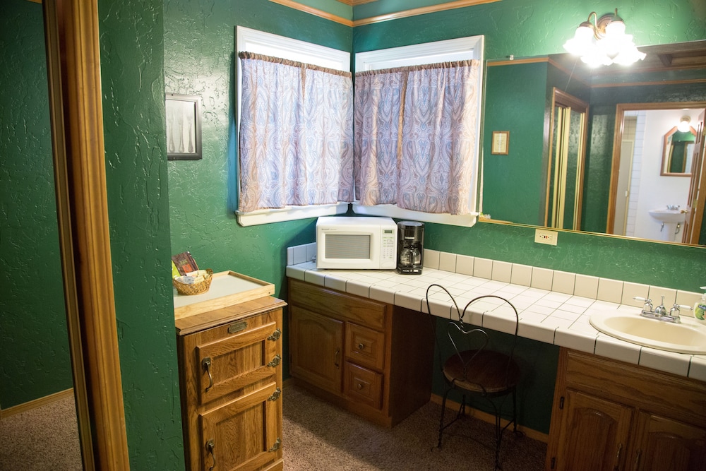 Cathy's Cottages - photo 9