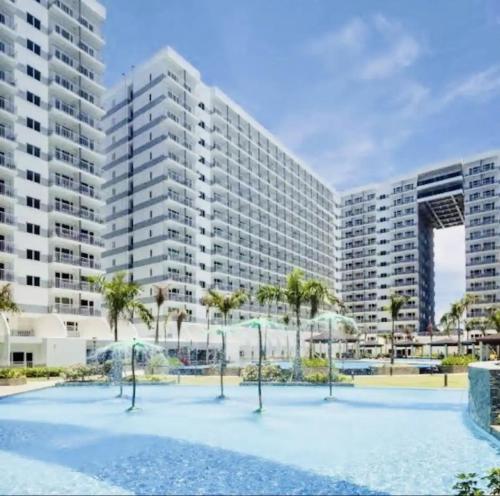 Near MOA Manila Bay Airport via NAIAX Balcony Pool View WiFi SHELL Residences — 4-Star Luxury Hotel in Manila, Philippines