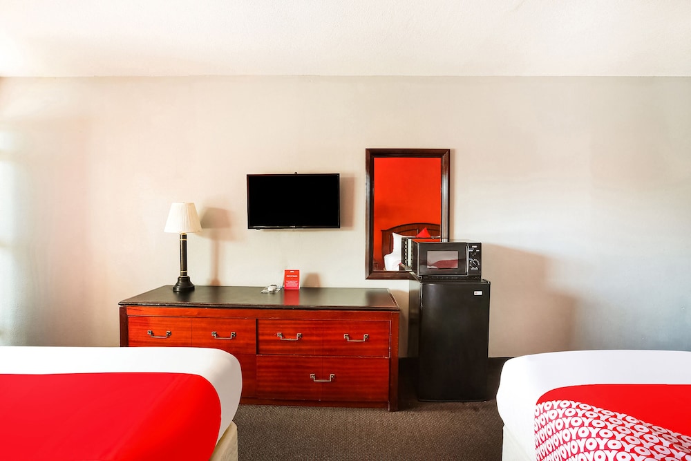 OYO Hotel Texarkana North Heights AR Hwy I 30 - photo 15