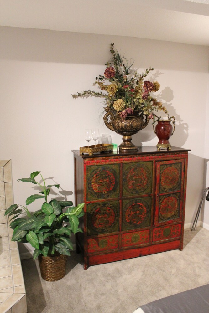 Brydan Suites - photo 100