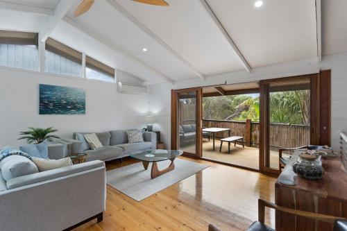 Private & Exotic Island Home Close to Beach Access — 4-Star Luxury Hotel in Cape Woolamai, Australia