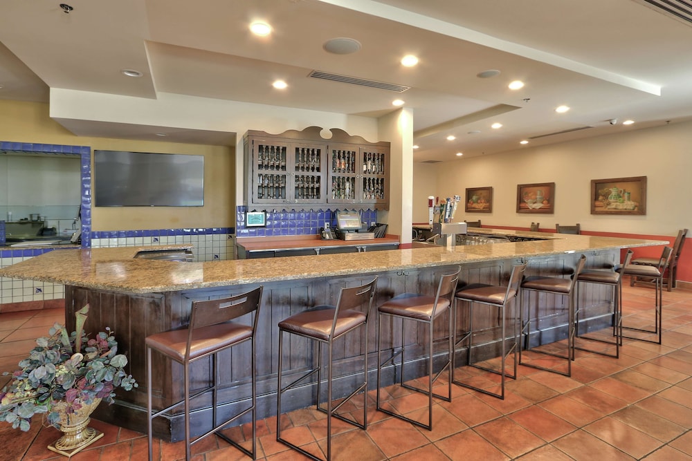 Hilton Garden Inn Las Cruces - photo 42