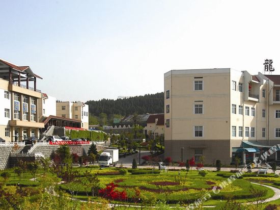 Longshan Hotel - last minute hotel in Handan