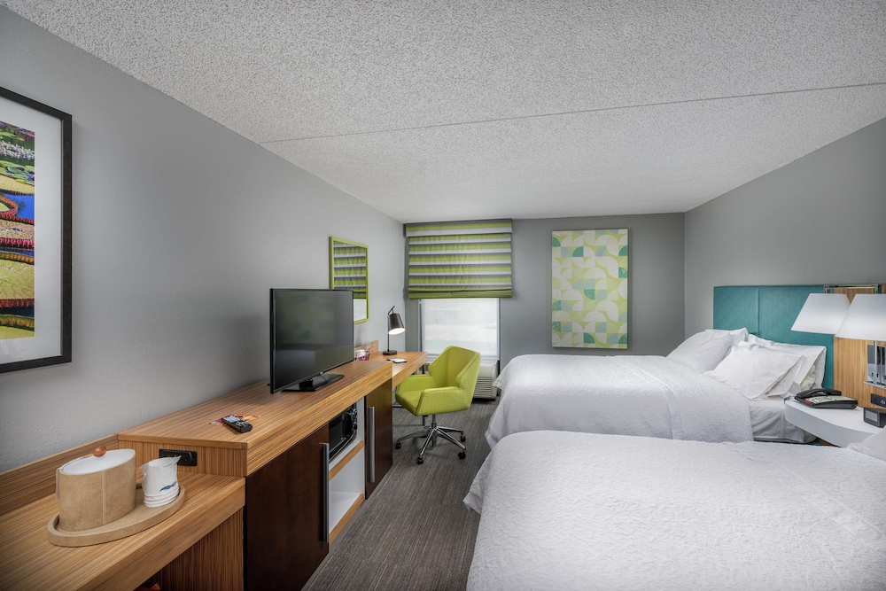 Hampton Inn Tuscaloosa East - photo 5